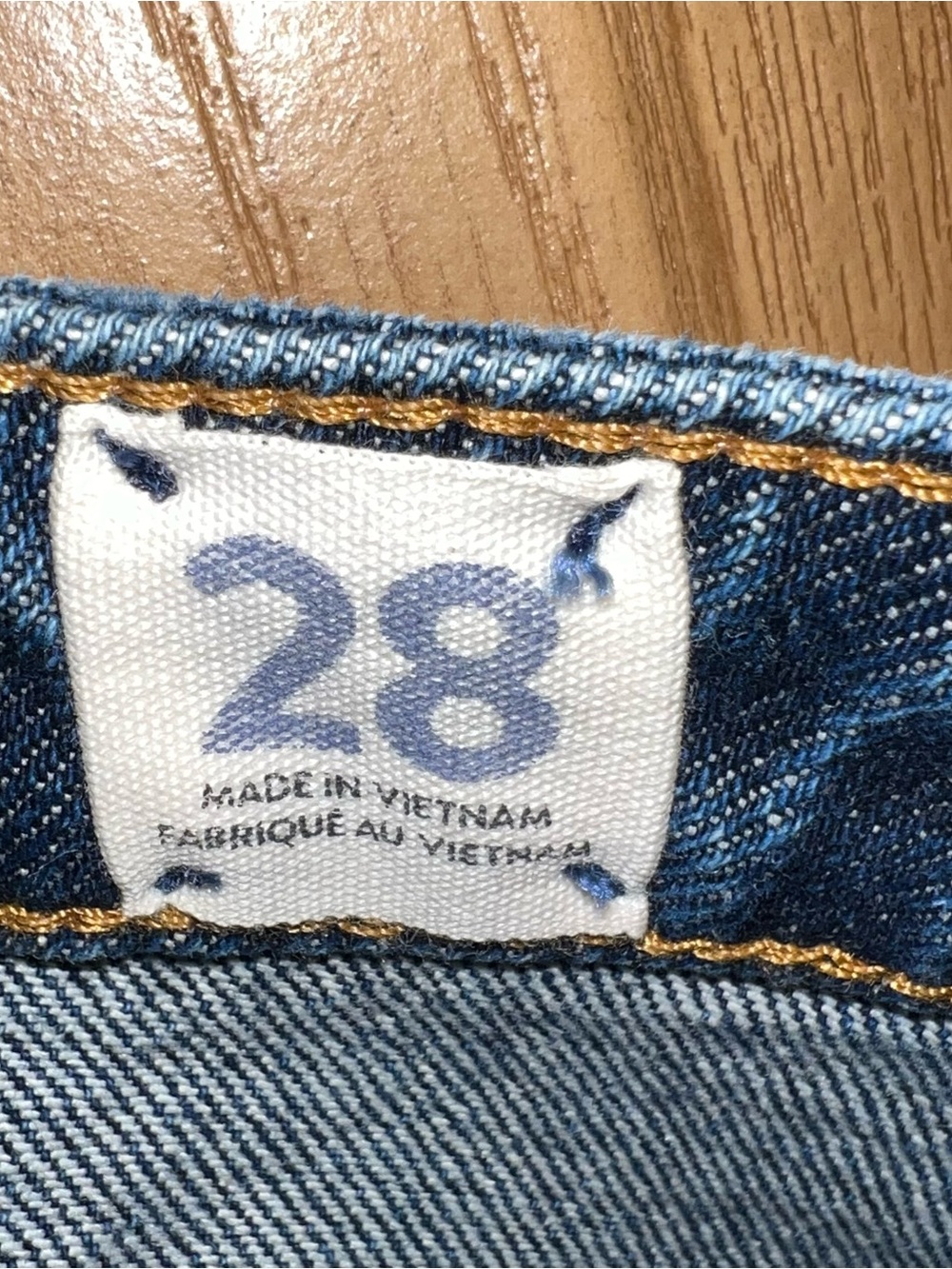 Free People - We The Free Bailey Frayed Hem Denim Mini Skirt - Blue size 28 NWT - Picture 7 of 8